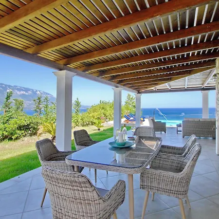 Roberta Kefalonia ספרטיה